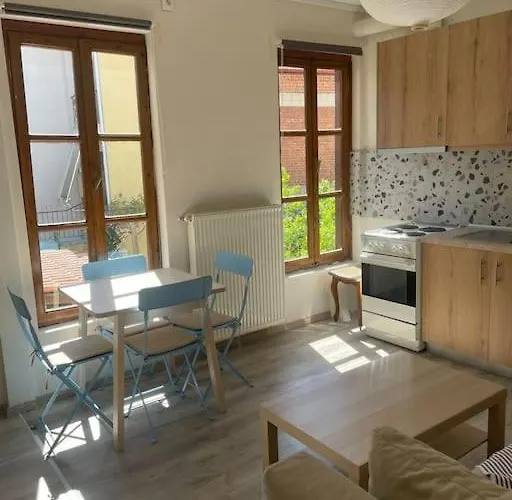 Archontiko Theofilou #2 With Private Parking Space